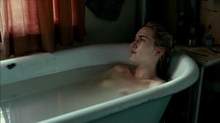 Mediumtits Hot movie performer Kate Winslet receives younger guy's cock in snatch in The Reader Bondage