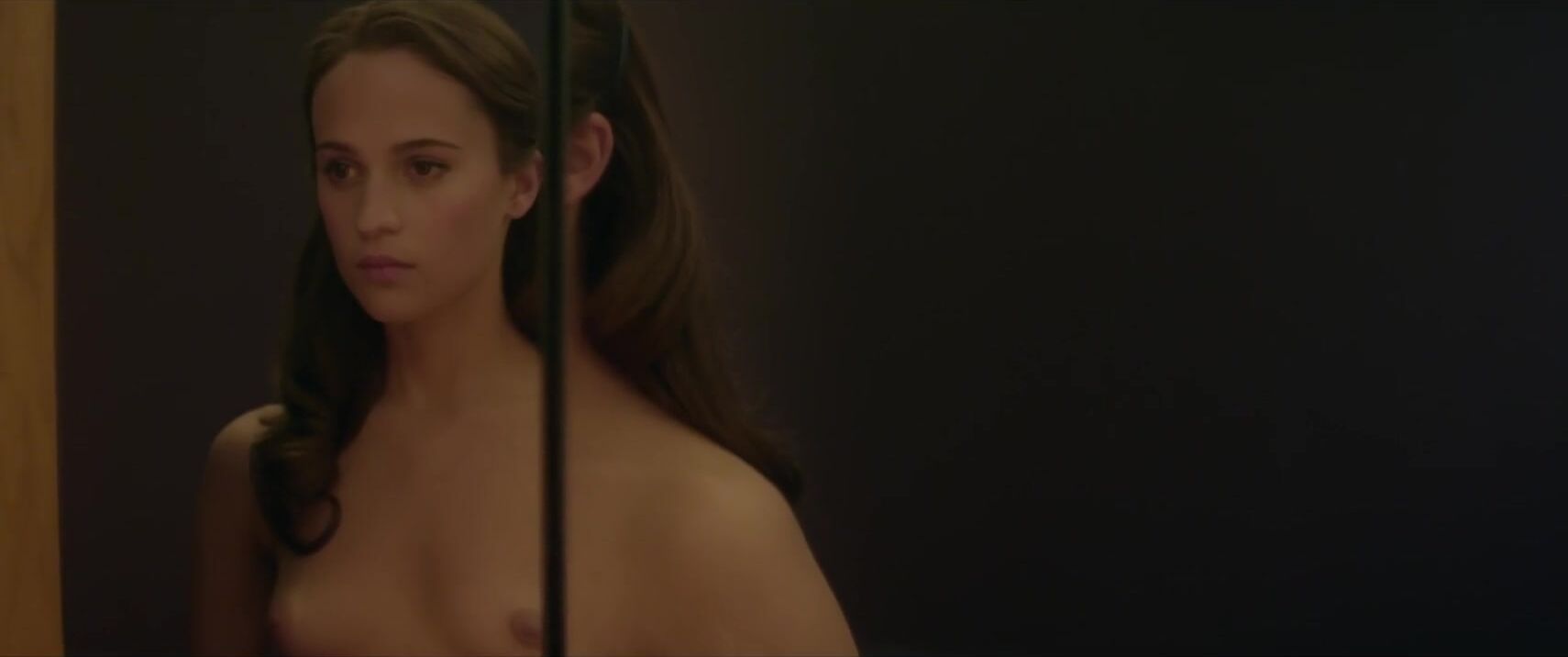 Rule34 Naked Alicia Vikander loves being sexy in feature film moment from Ex Machina (2015) Desperate