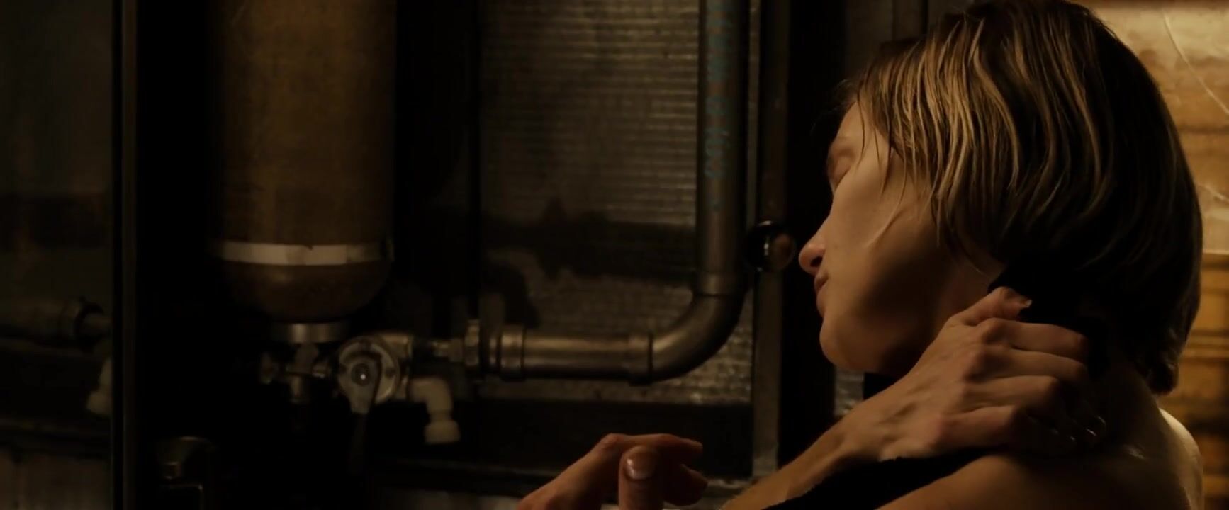Hot Blow Jobs Riddick tells story of Katee Sackhoff who takes clothes off and goes washing body (2013) Best Blow Job - 1