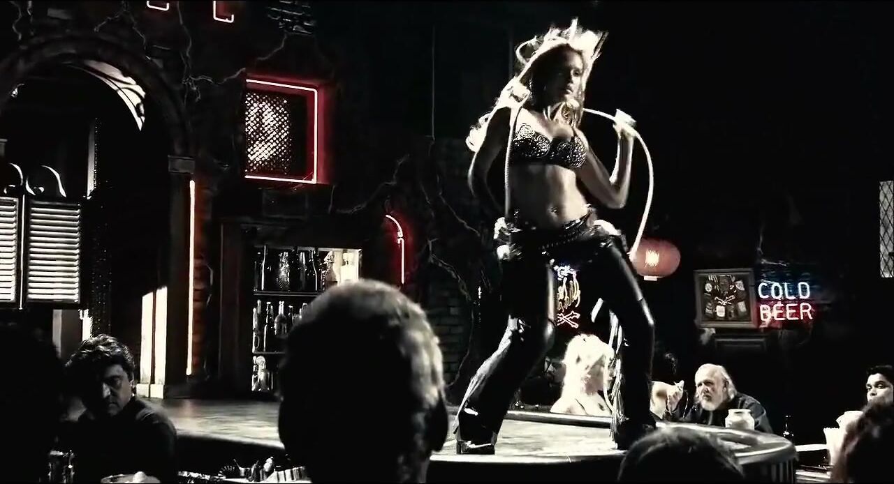 Round Ass Sin City erotic scene with participation of Jessica Alba with lasso performing striptease Porn