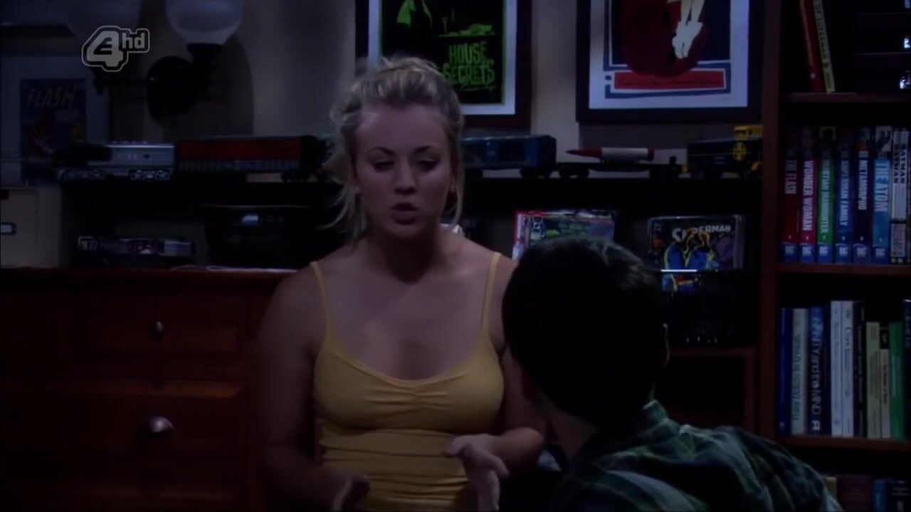 Threeway Shameless scenes from sitcom where Kaley Cuoco demonstrates boobies as much as possible Skype