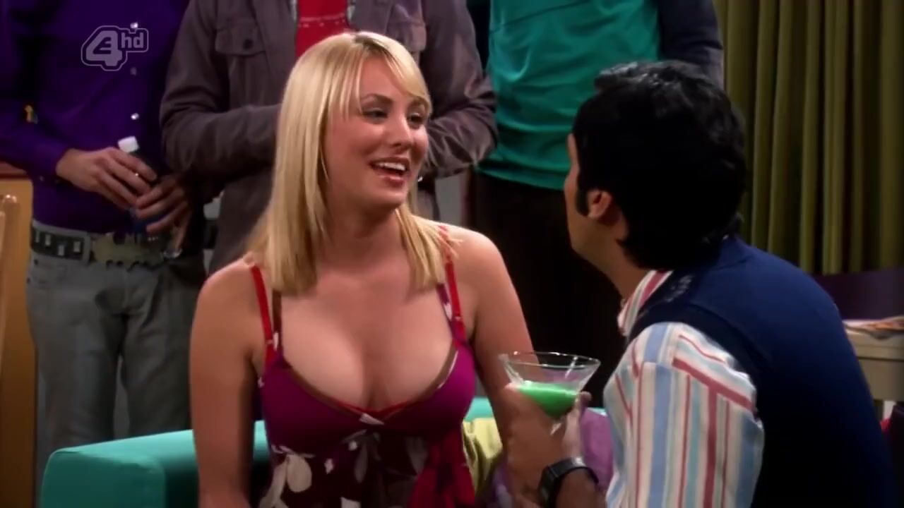 Celebrity Sex Scene Shameless scenes from sitcom where Kaley Cuoco demonstrates boobies as much as possible Short Hair - 1