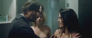 Bare Keanu Reeves together with Ana De Armas and Lorenza Izzo in nude scene from Knock Knock Gay Skinny