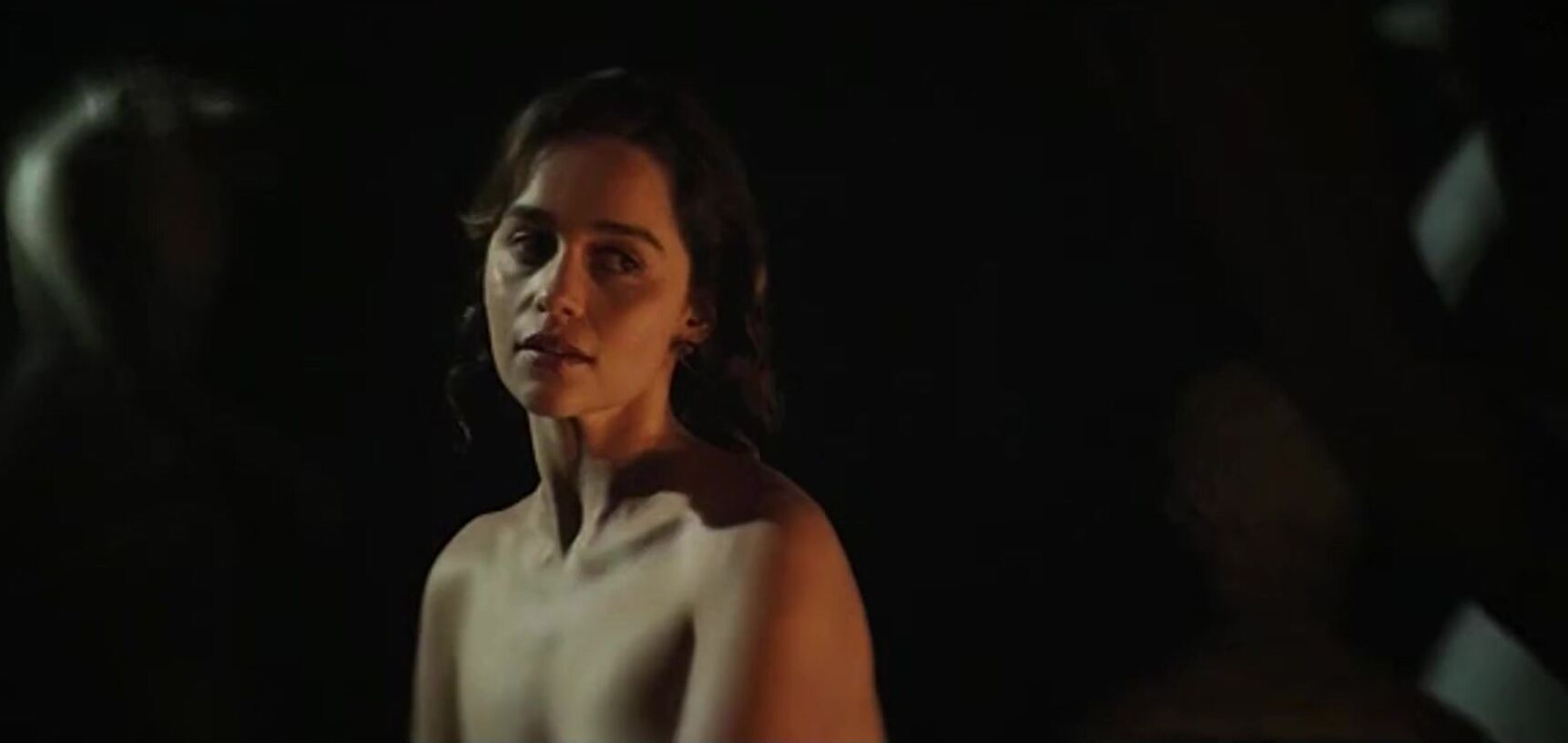 Ass Fetish Sometimes Emilia Clarke can't resist booty call and allows co-star to fool around TubeAss - 2