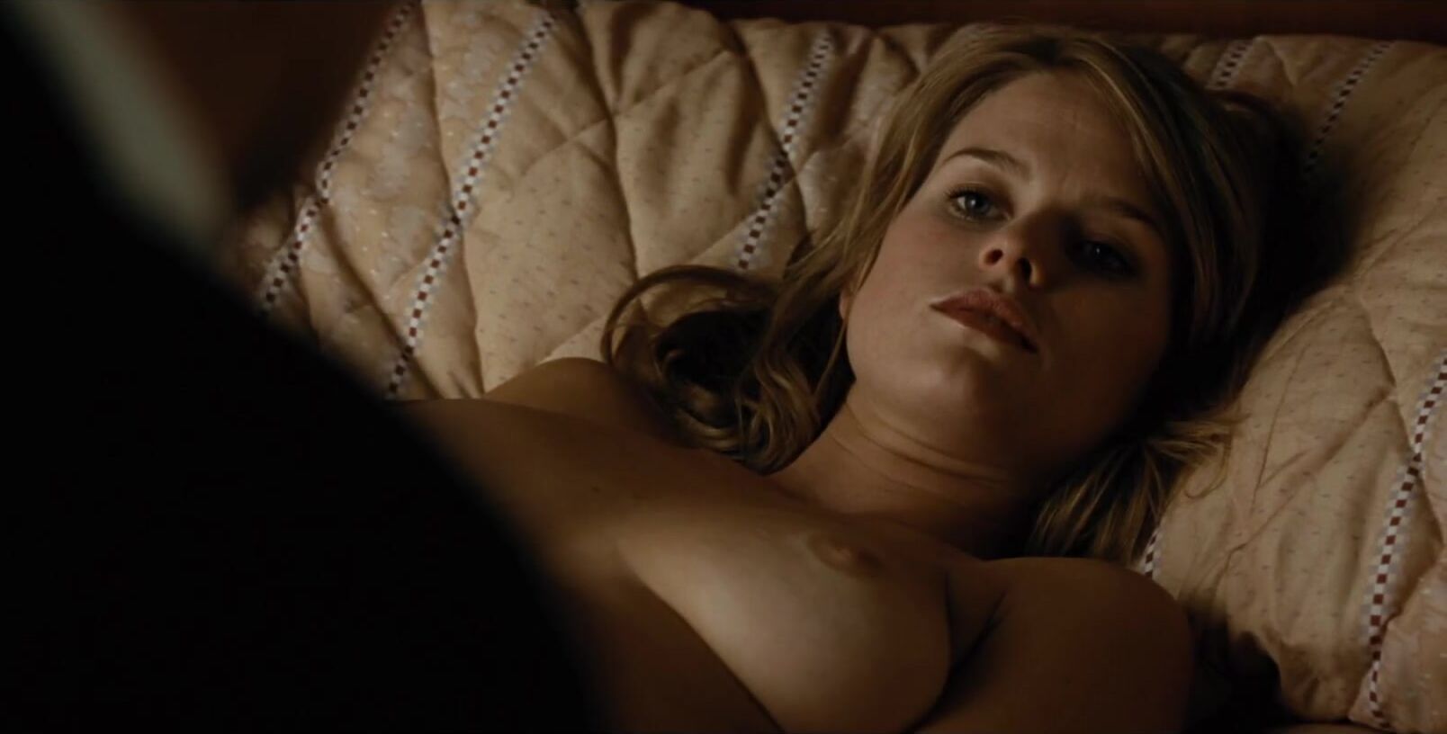 Bigbooty Alice Eve and Melody Zara nude get penetrated in American crime drama Crossing Over (2009) Tanga