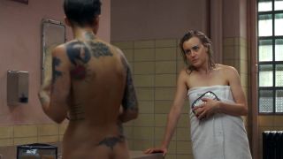 Big Tits Ruby Rose knows her way around teasing inmate and temping her in Orange is the new Black Mexicano