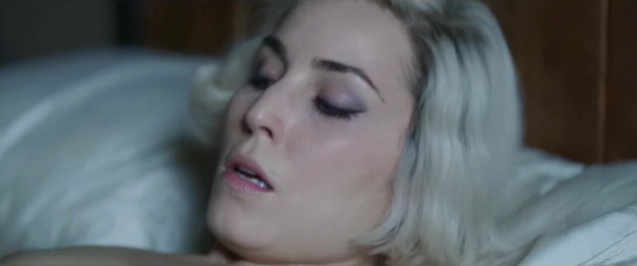 Silvia Saint Nothing excites Noomi Rapace as much as cunnilingus in What Happened to Monday? (2017) DTVideo
