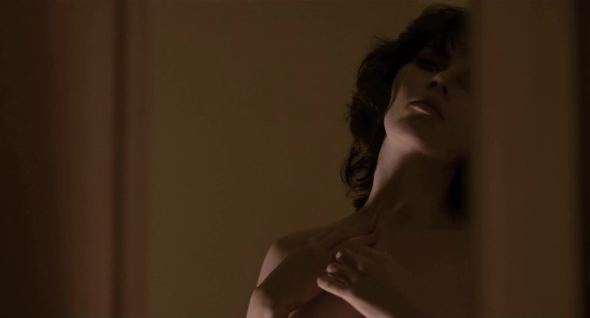 Tube77 Nude scene from Under The Skin where Scarlett Johansson appears with no clothes British - 1