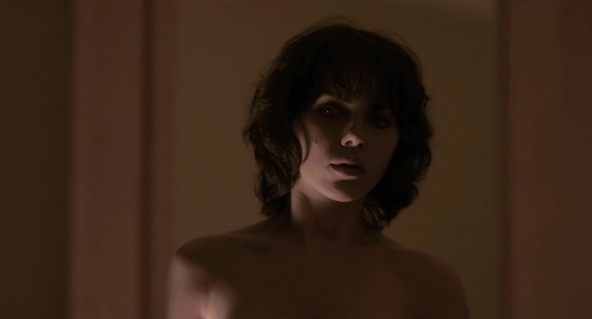 Stranger Nude scene from Under The Skin where Scarlett Johansson appears with no clothes Firefox - 1