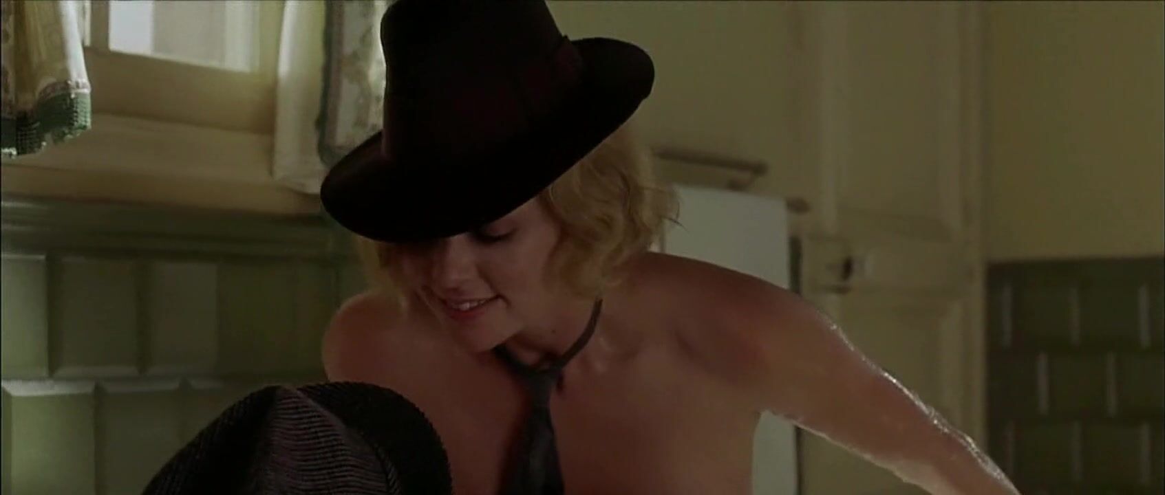 Hot Mom Young man hooks up with shameful blonde actress Charlize Theron in Head in the Clouds Pervs - 1