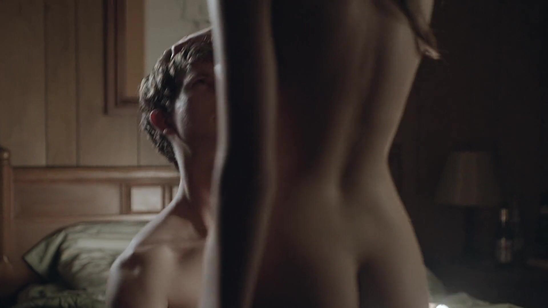 CzechTaxi Naked beauty Lili Simmons gets penetrated by the shy man in TV series Banshee S2 Nalgas - 1
