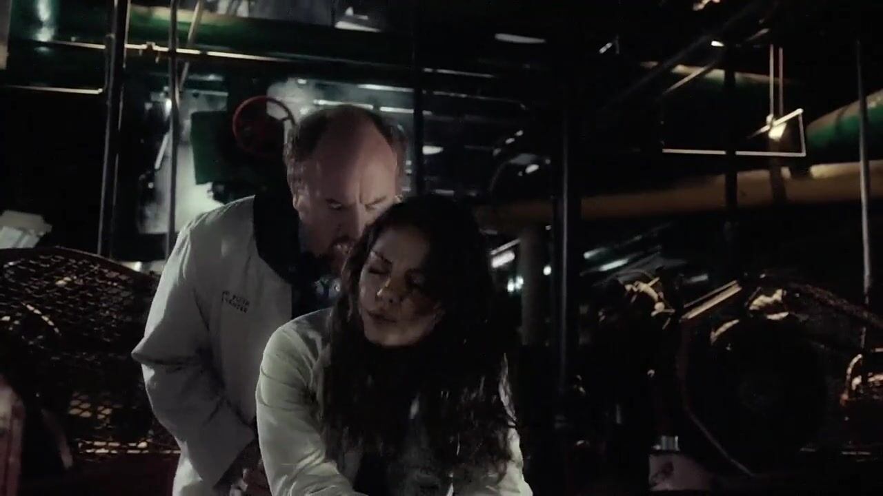 Eros Doctor grabs Mila Kunis and hooks up with her in The Angriest Man in Brooklyn (2014) Naughty - 1