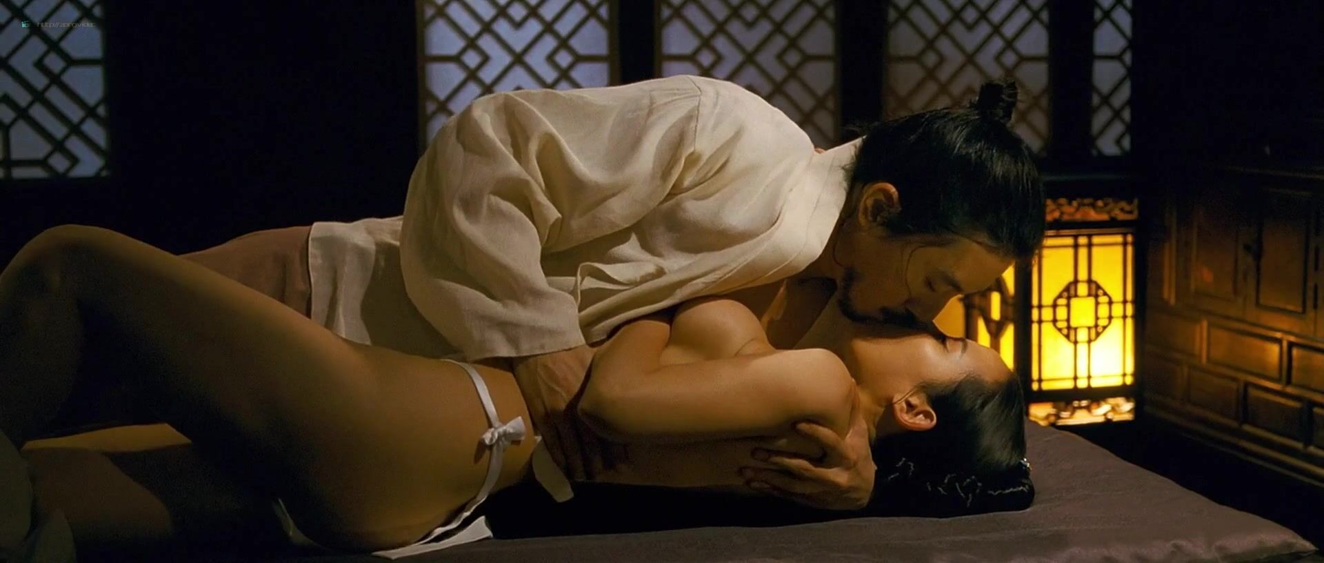 Handjob The Servant and beautiful oriental girl Cho Yeo-jeong being fucked by the master (2010) DigitalPlayground