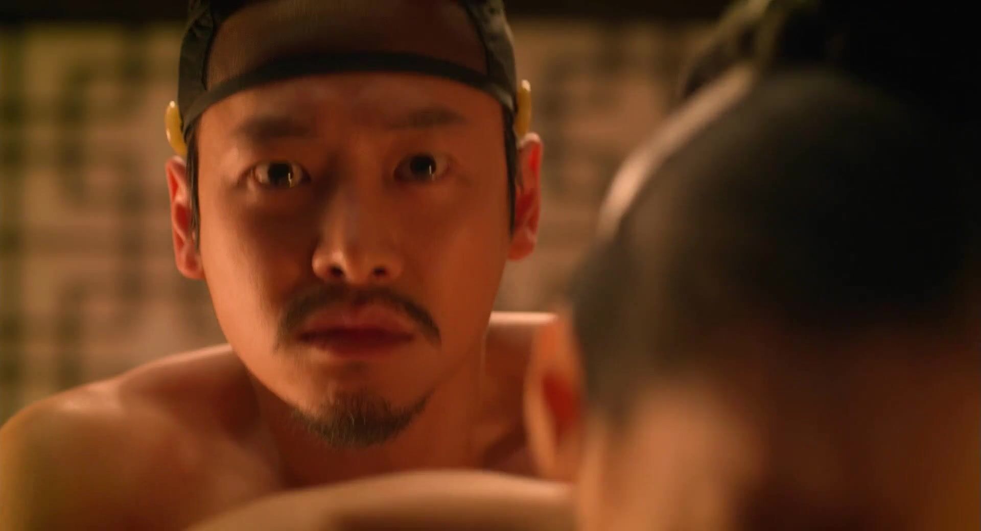 Ink No time to think about morality when Cho Yeo-jeong kills fucker in The Concubine (2012) Caliente
