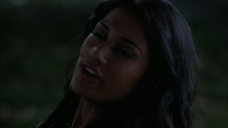 Pussy Licking Alexandra Breckenridge, Janina Gavankar - True Blood (2011) Chupada