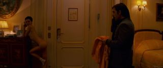 Smoking Natalie Portman nude - Hotel Chevalier (2007) Transex