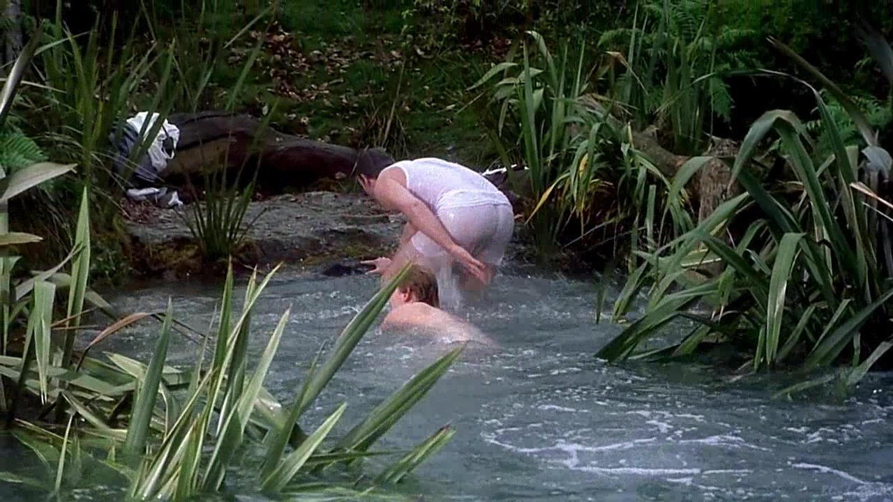 Jav Kate Winslet nude - Iris (2001) Boob
