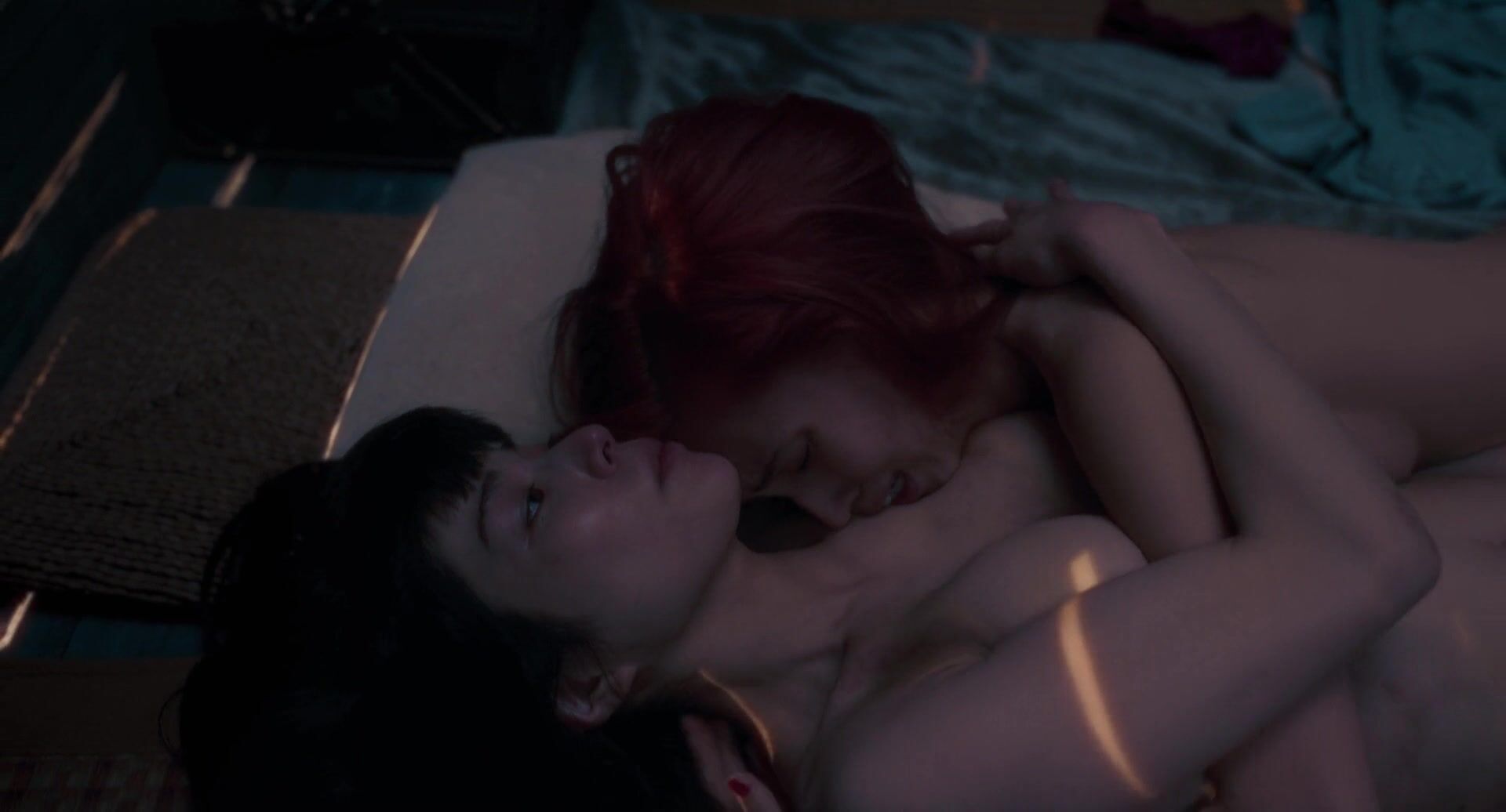 Celebrity Sex Scene Lesbo sex with Kiko Mizuhara - Ride or Die (2021) Pee