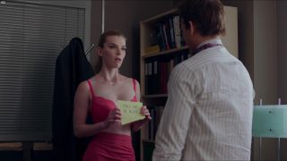 Exgf Betty Gilpin - Nurse Jackie s05 (2014) Young Tits
