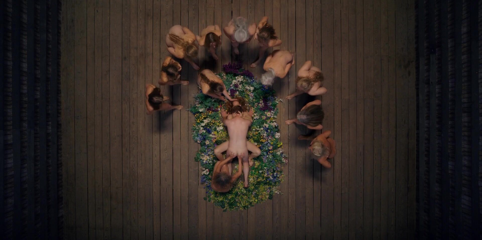 Music Nude Isabelle Grill sex scene from Midsommar (2019) Erotica