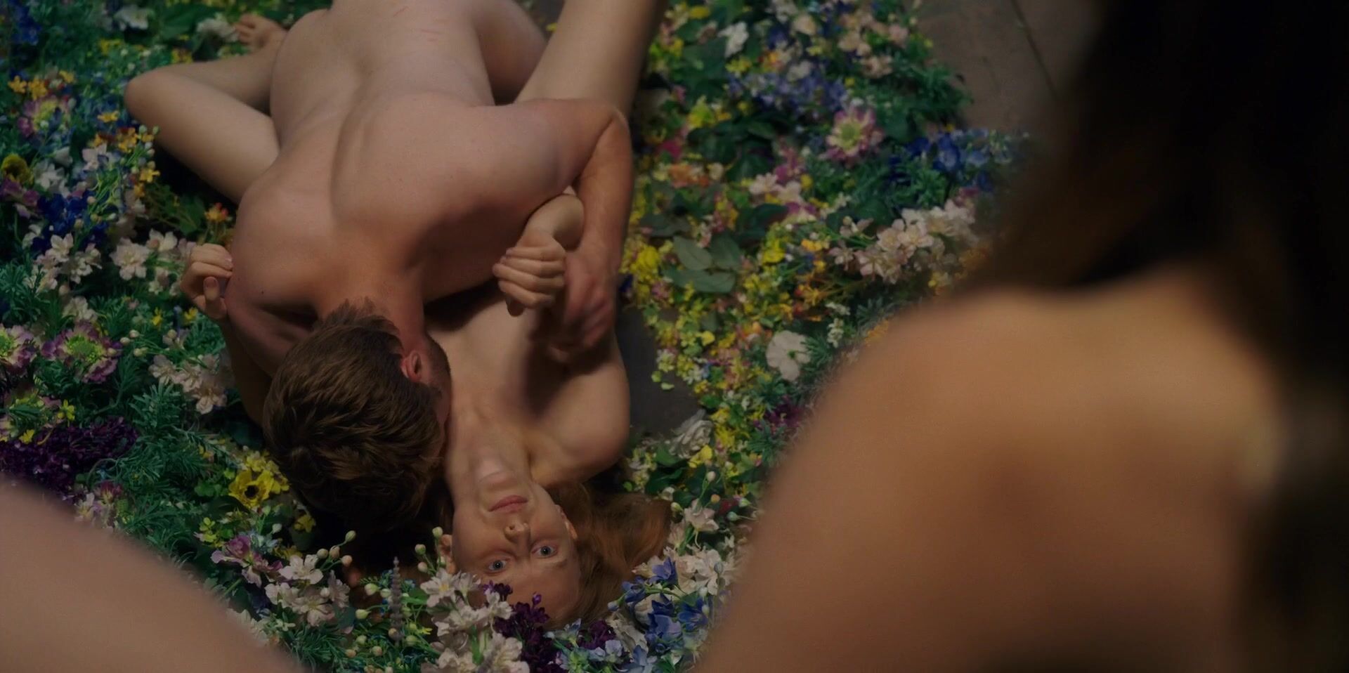 Pounding Nude Isabelle Grill sex scene from Midsommar (2019) Rico - 1