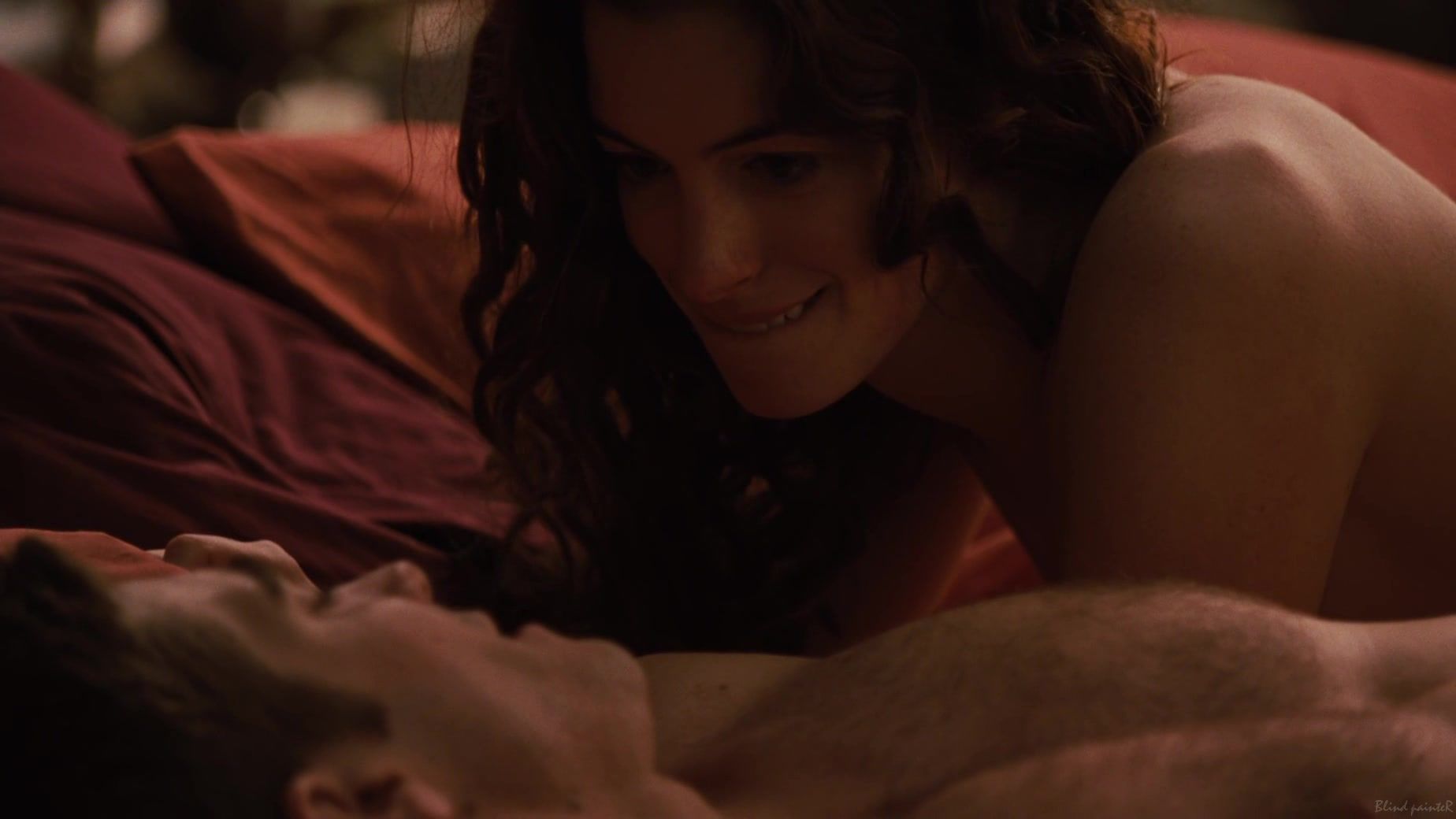 Jerking Anne Hathaway nude - Love and Other Drugs (2010) Masturbandose - 1
