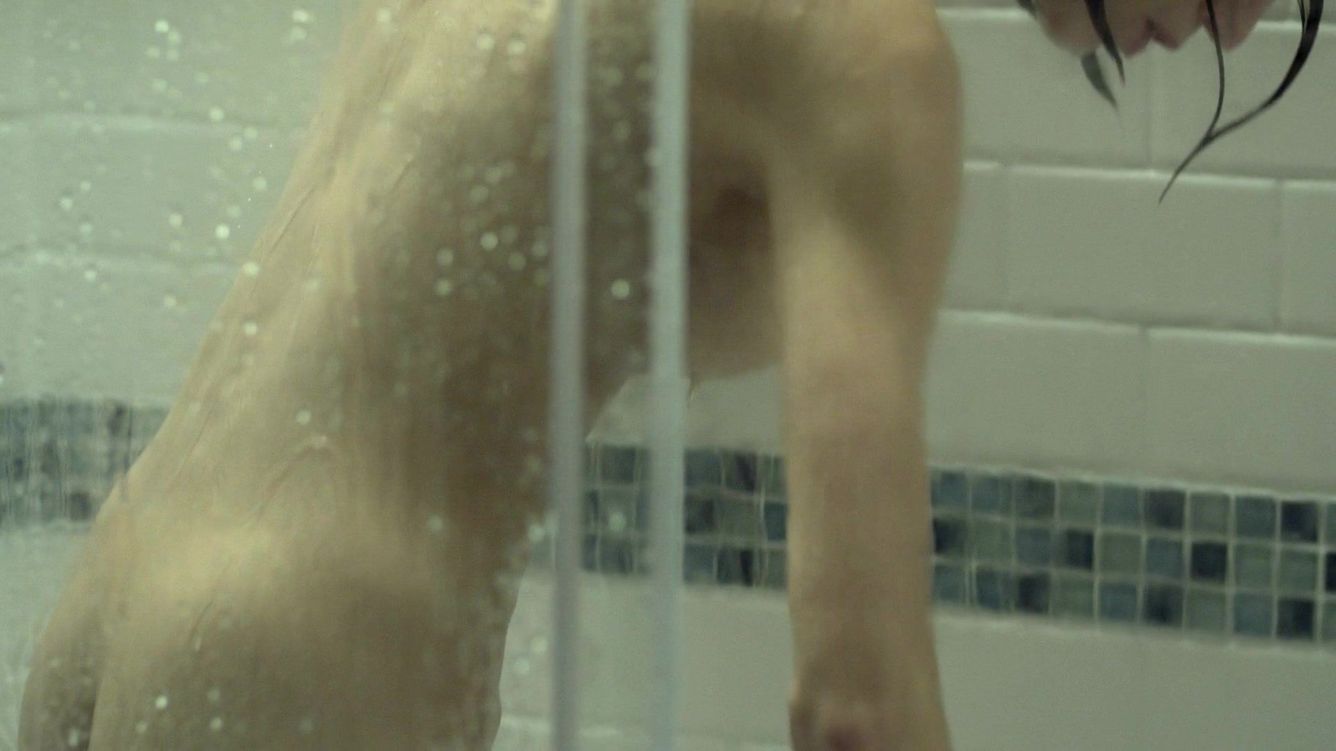 Huge Tits Christy Carlson Romano nude - Mirrors 2 Big Natural Tits