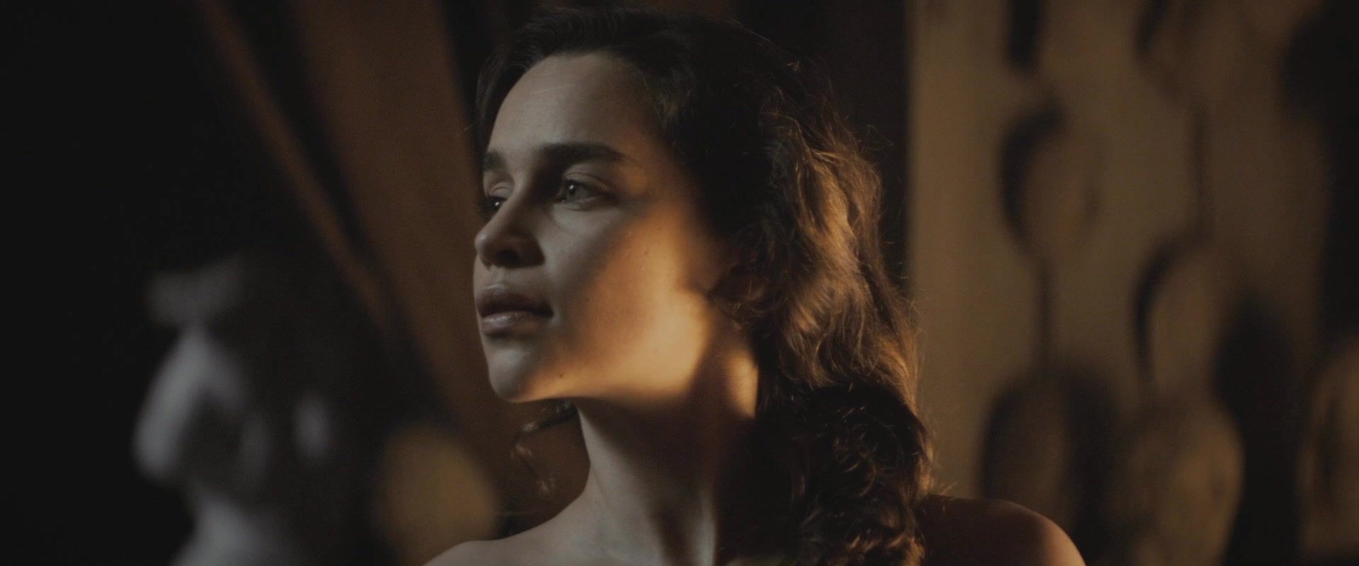 Doggystyle Emilia Clarke nude - Voice from the Stone (2017) OnOff