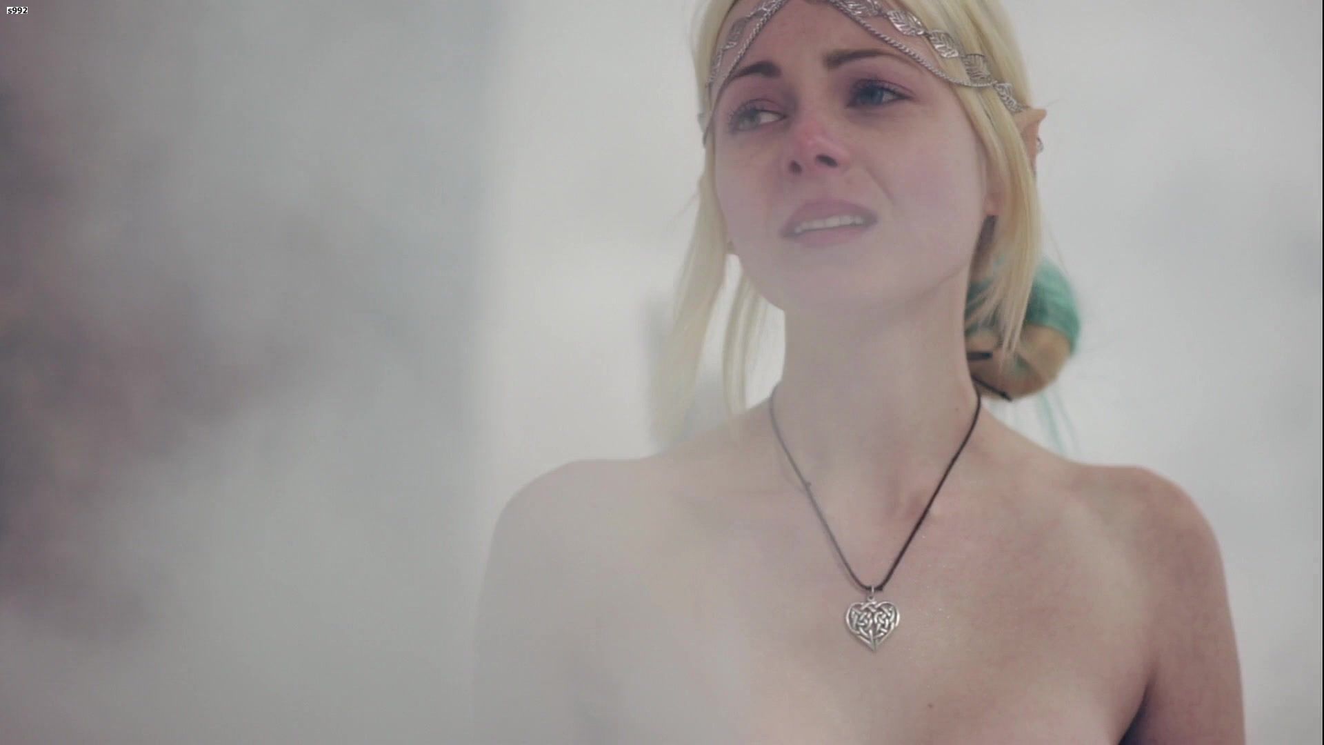 Pelada Gemma Donato nude - Sleeping Beauty (2014) Masturbate - 1