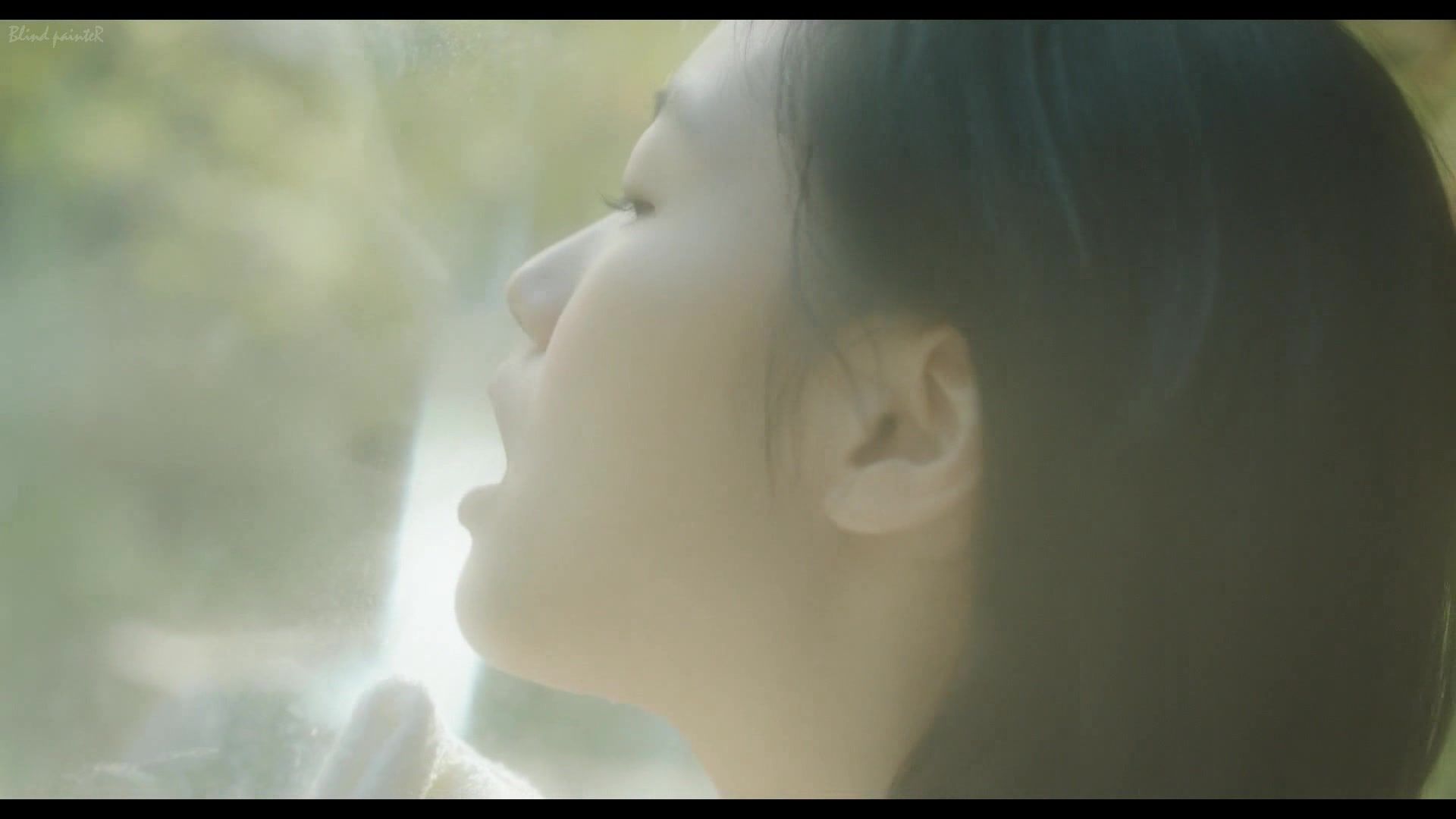 Handsome Go-Eun Kim in A Muse (2012) Tiny Girl - 1