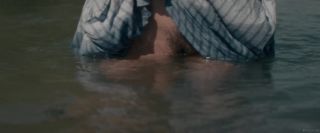 Bald Pussy Marion Cotillard nude - Mal De Piers (2016)...
