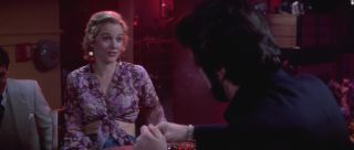 Money Talks Penelope Ann Miller - Carlito's Way (1993) Internal