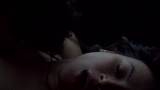 Small Boobs Jennifer Tilly, Gina Gershon - Bound (1996) Hot Teen