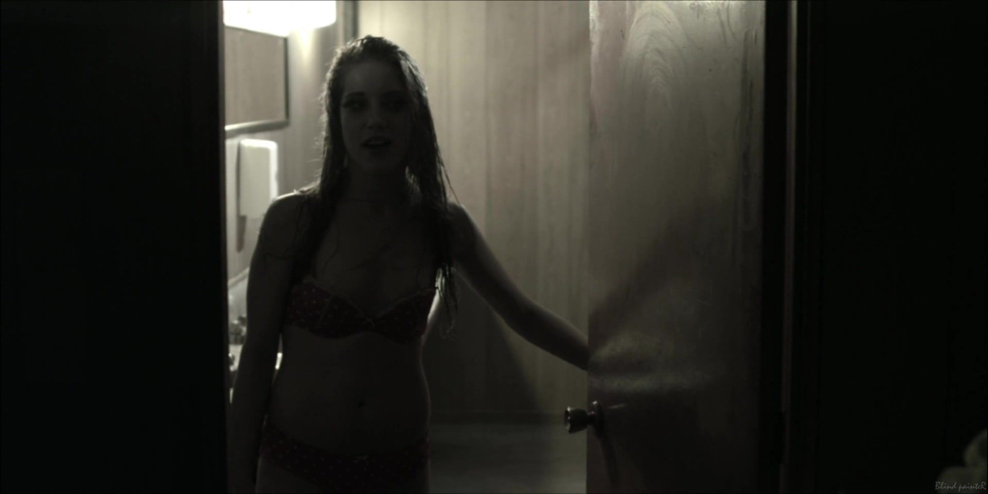 Spreadeagle Emily Crighton nude - Pinup Dolls on Ice (2013) Amature Porn