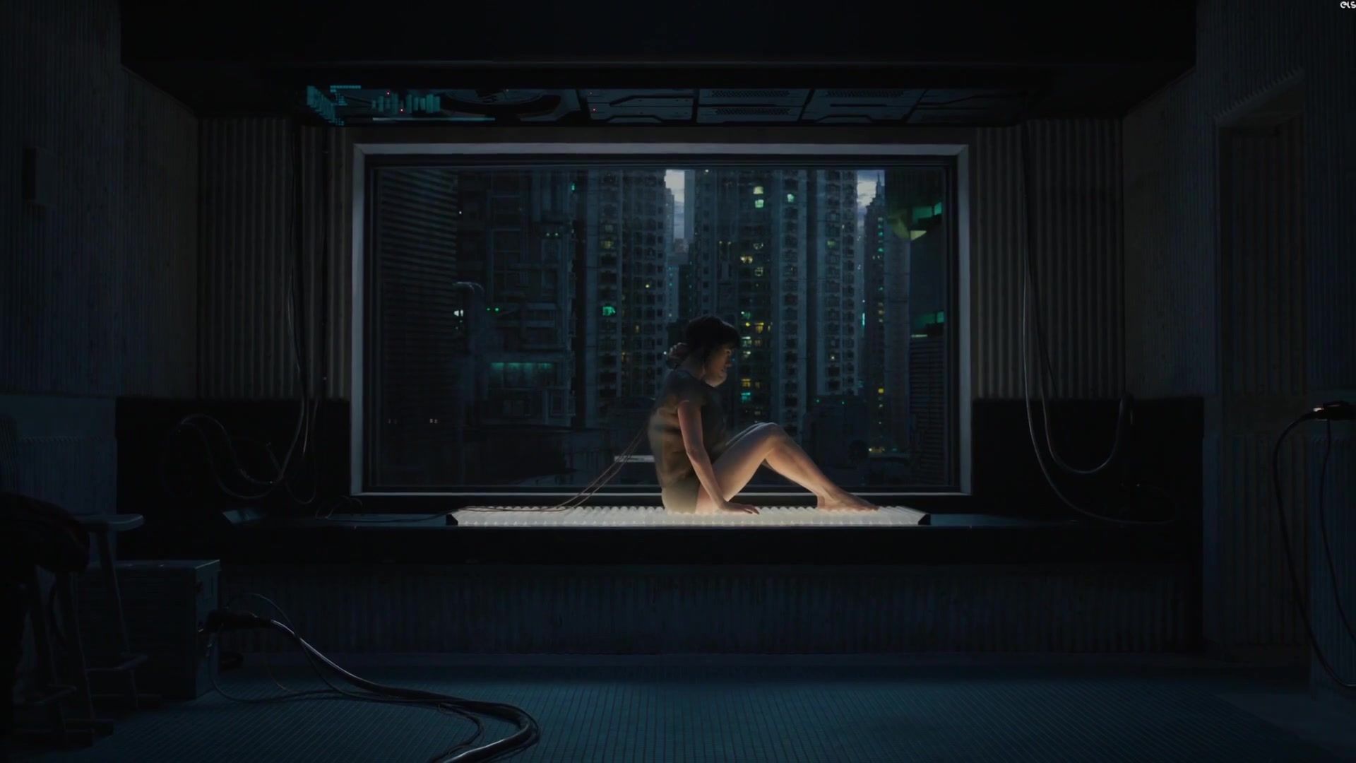 Shaved Scarlett Johansson nude - Ghost in the Shell (2017) Glam