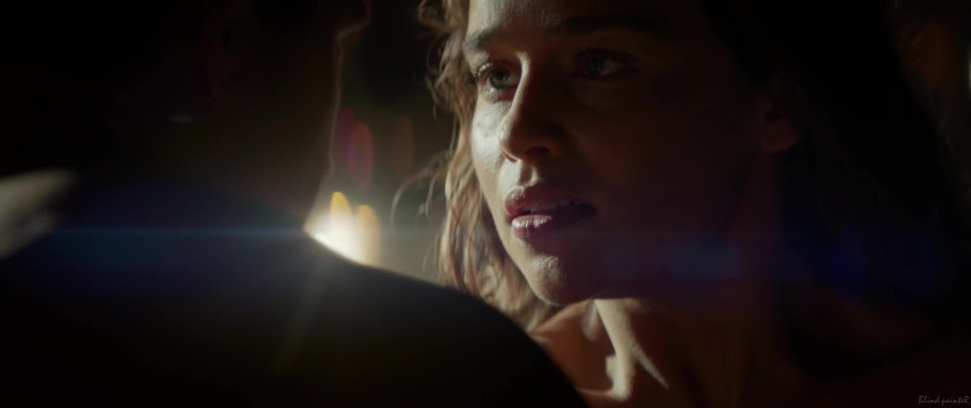 HellPorno Emilia Clarke nude - Terminator Genisys (2015) sexalarab