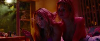 Moan Vanessa Hudgens, Ashley Benson nude - Spring Breakers (2013) Nipples