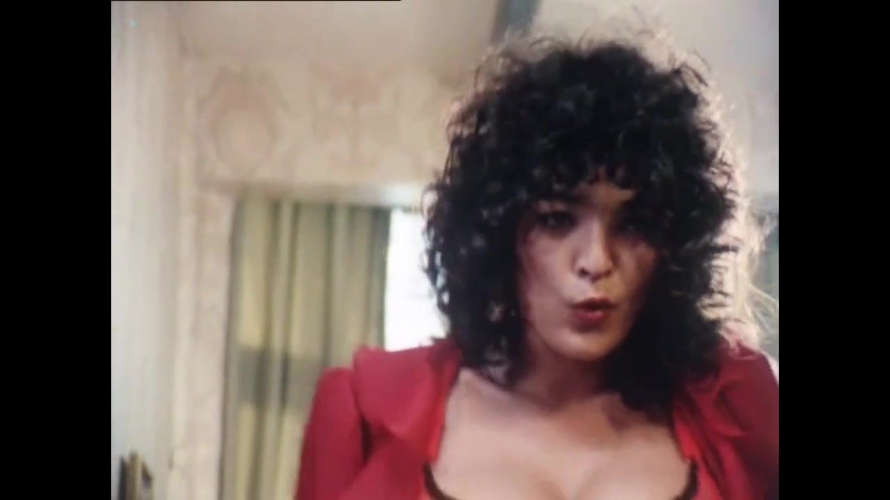 Macho Willeke van Ammelrooy, Liela Koguchi, Ronnie Bierman nude - De mantel der Liefde (1978) Gay Shaved - 1