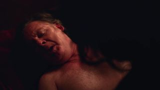 Bigbutt Yetide Badaki nude - American Gods S01E01 (2017) Police