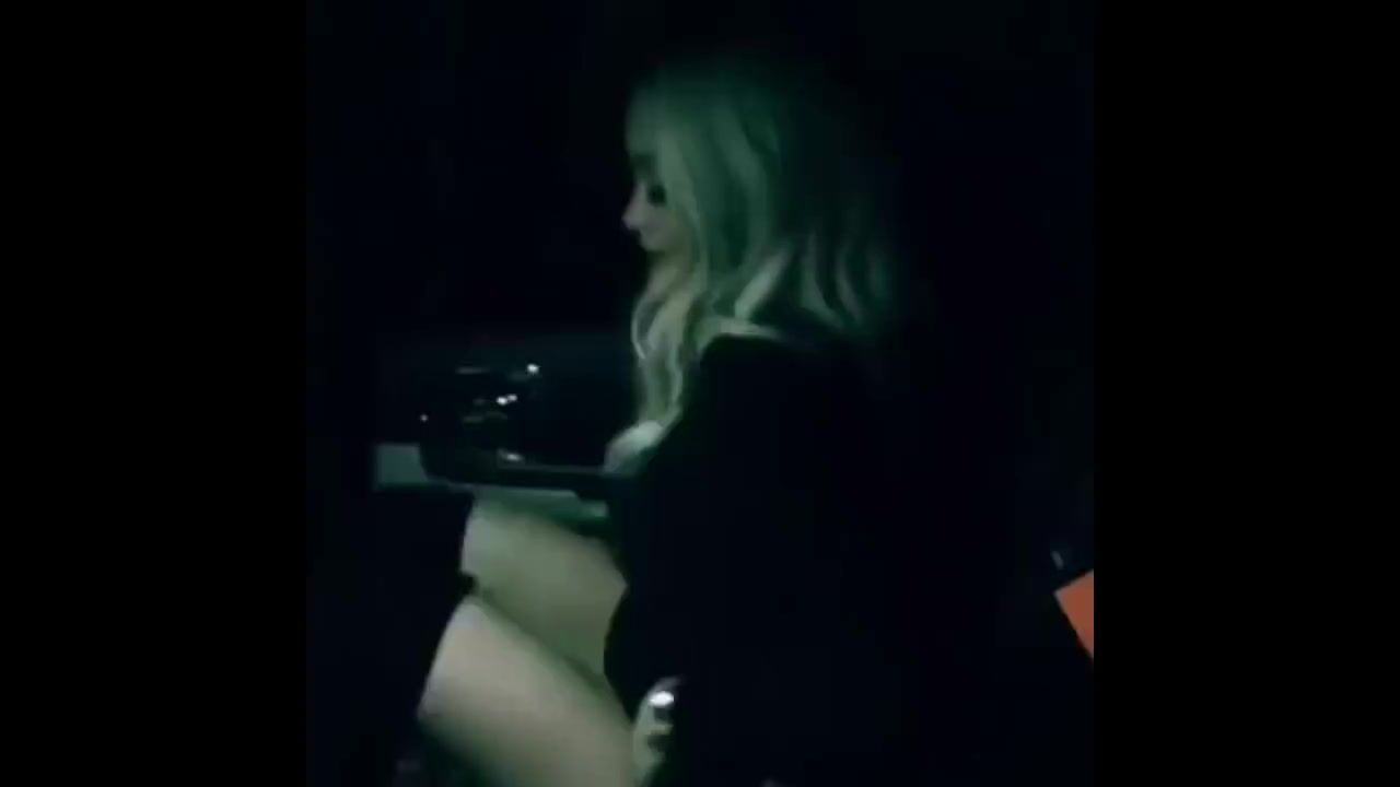 Goth Rita Ora - Sexy shorts - Booty dance Highheels
