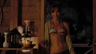 Bigtits Arielle Kebbel nude, Emily Browning sexy, Elizabeth Banks sexy – The Uninvited (2009) LSAwards
