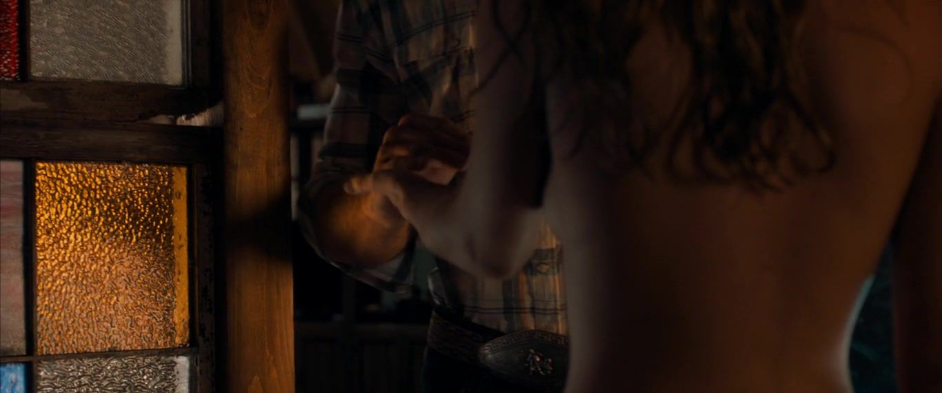 Girl Gets Fucked Britt Robertson nude – The Longest Ride (2015) Awesome - 2