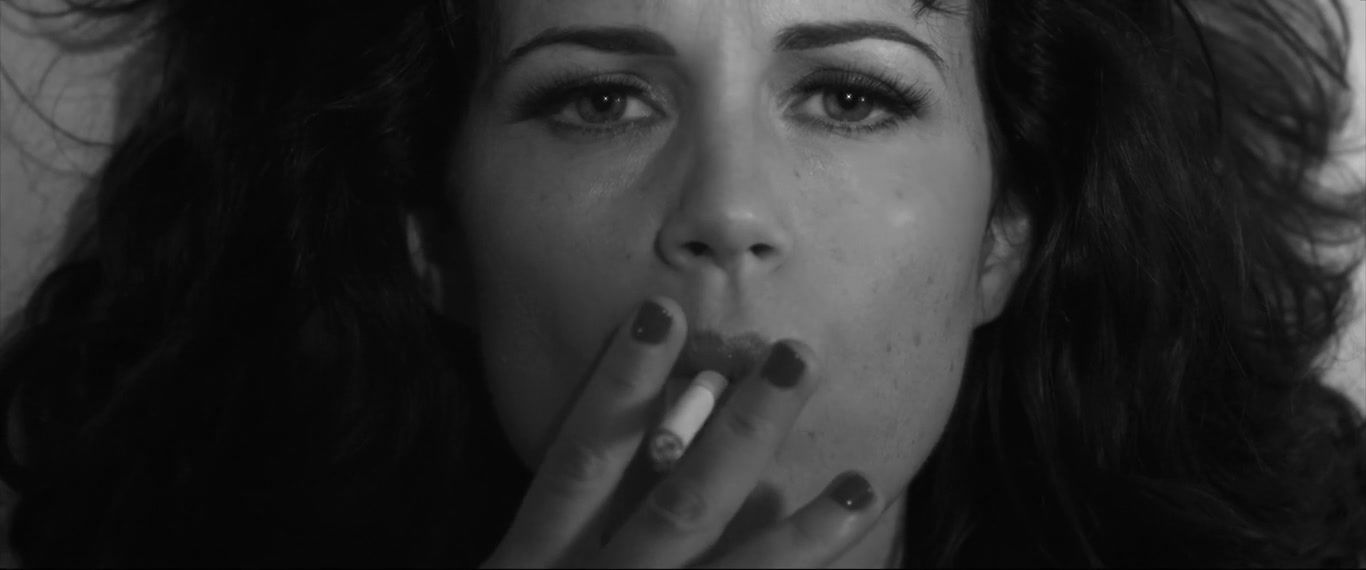Long Carla Gugino sexy – Hotel Noir (2012) JoYourself