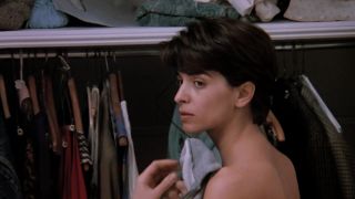 Por Deborah Kara Unger nude, Annabella Sciorra nude – Whispers In The Dark (1992) Boob Huge