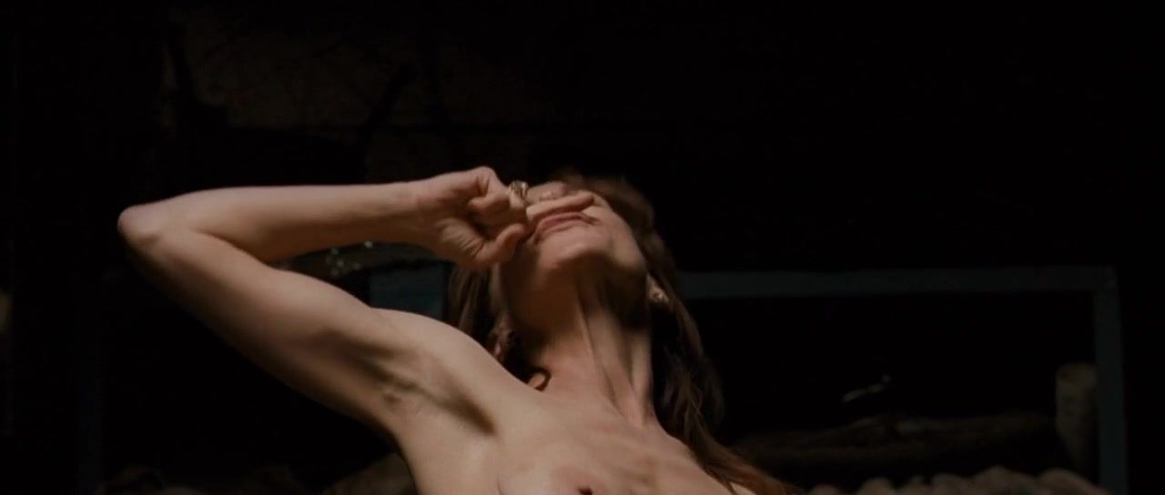 Wankz Frances O’Connor nude, Melody Smith nude – Jayne Mansfield’s Car (2012) Gemidos