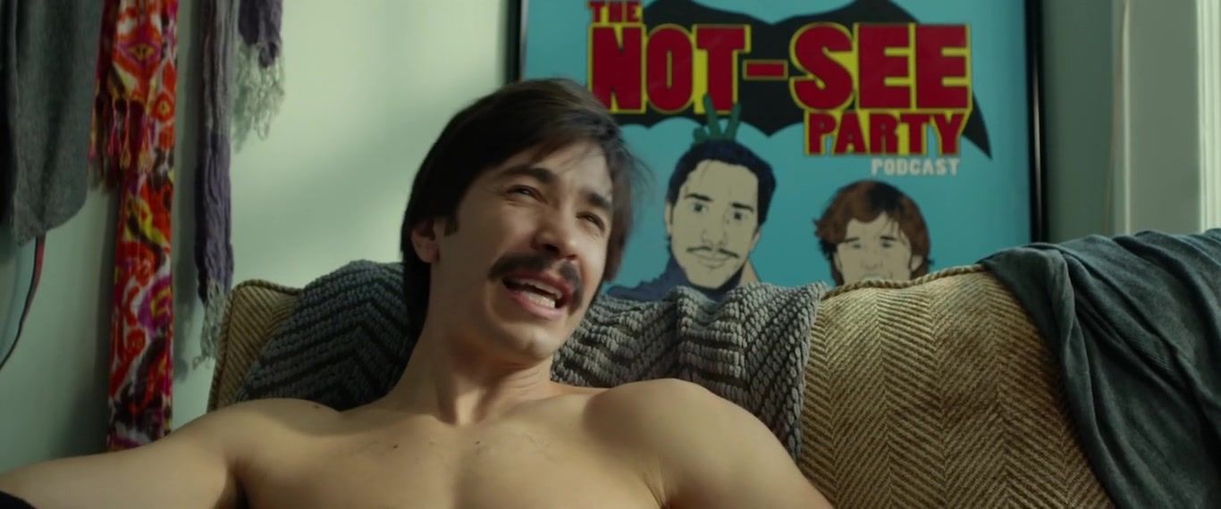 Pornoxo Genesis Rodriguez sexy – Tusk (2014) Gay Boy Porn