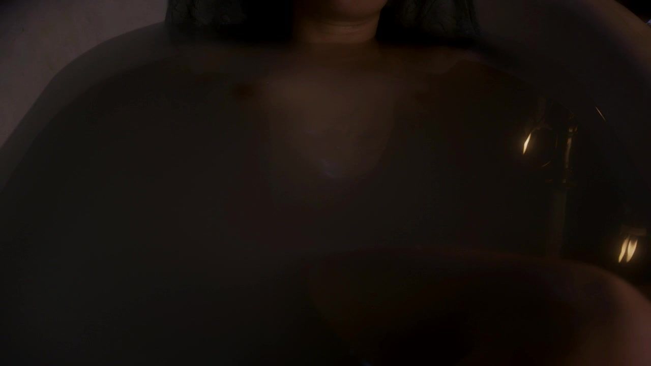 Transvestite Shannon Lucio nude – Consuming Beauty (2015) Oral Sex