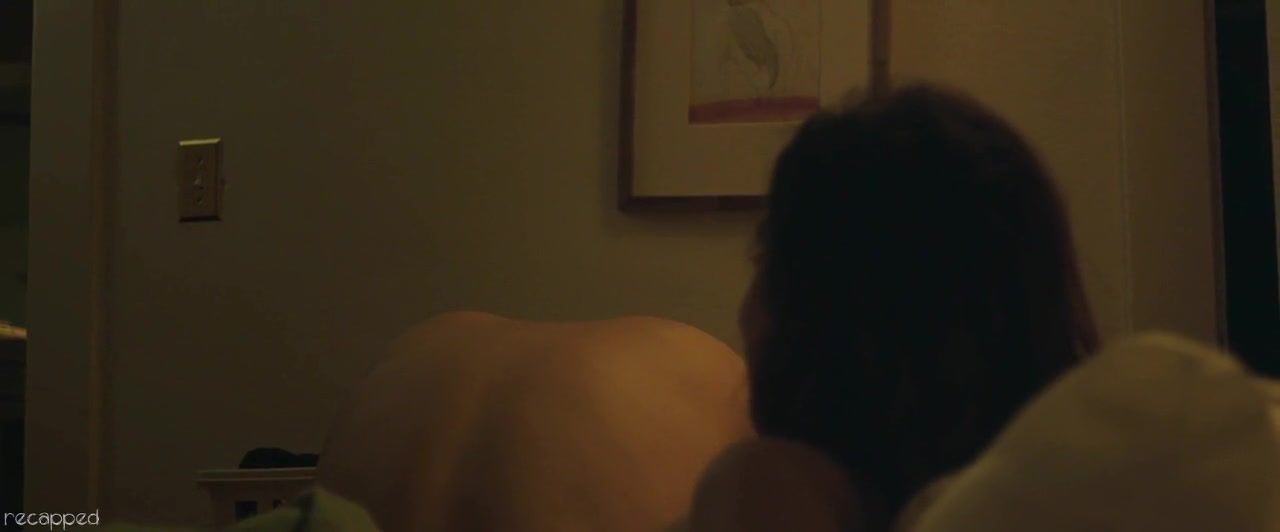 Deflowered Zoe Lister-Jones nude – Band Aid (2017) Transsexual