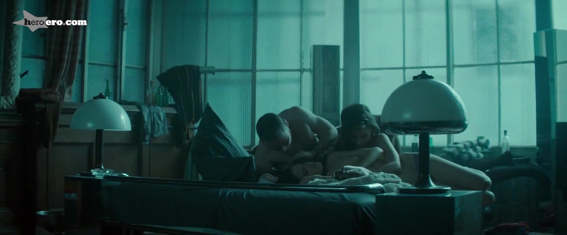 Nudity Charlize Theron, Sofia Boutella Nude - Atomic Blonde (US 2017) Special Locations