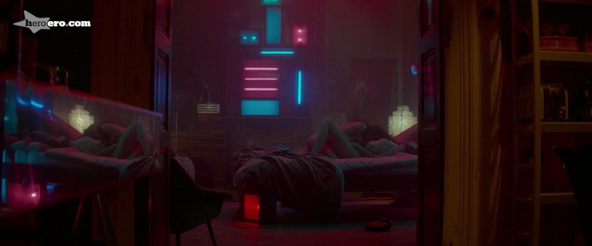 Hard Porn Charlize Theron, Sofia Boutella Nude - Atomic Blonde (US 2017) Eating Pussy - 1
